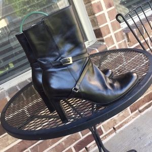 Black Heeled Boots